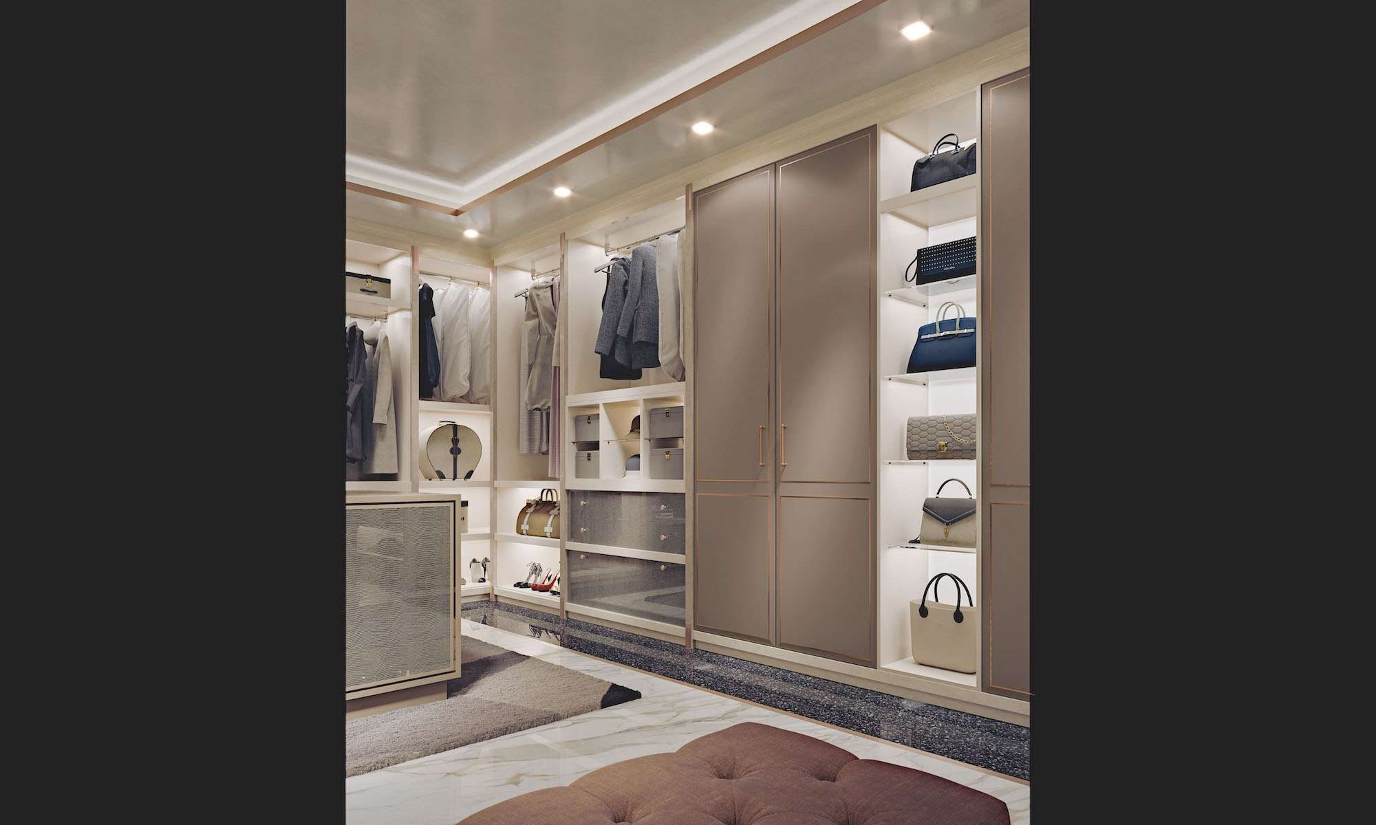 Cabina armadio su misura di lusso con finiture avorio perlato e rame, design Martini Verona