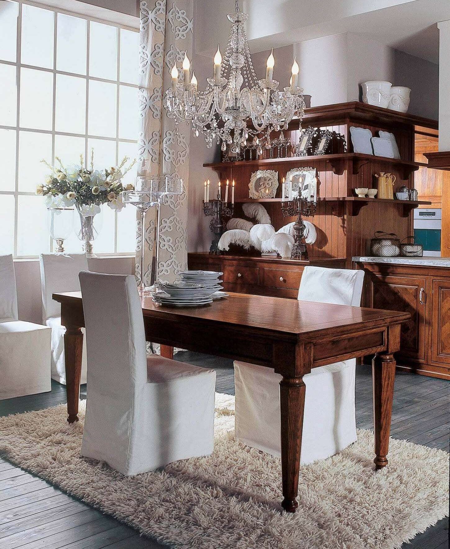 Sala da pranzo su misura di lusso in legno massiccio di noce, design Martini Verona