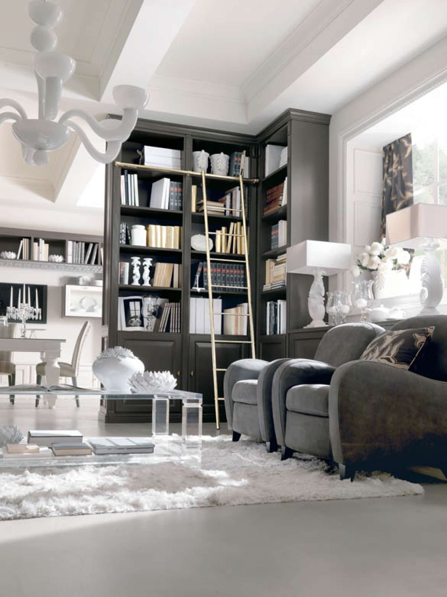 Mobili zona giorno classico di lusso per Villa al Lago di Garda, design Martini Verona