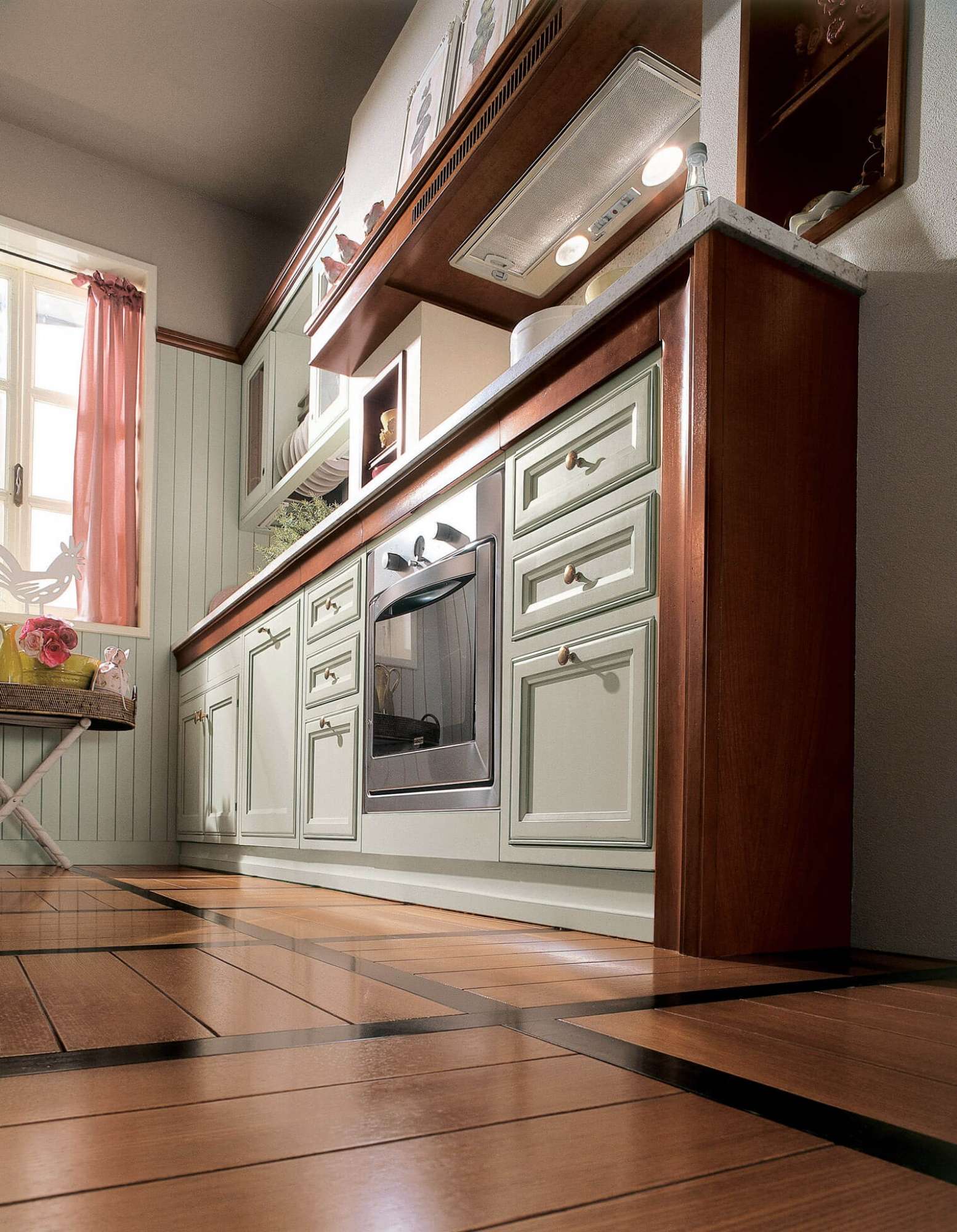 Cucina su misura azzurra in ciliegio, design Martini Verona