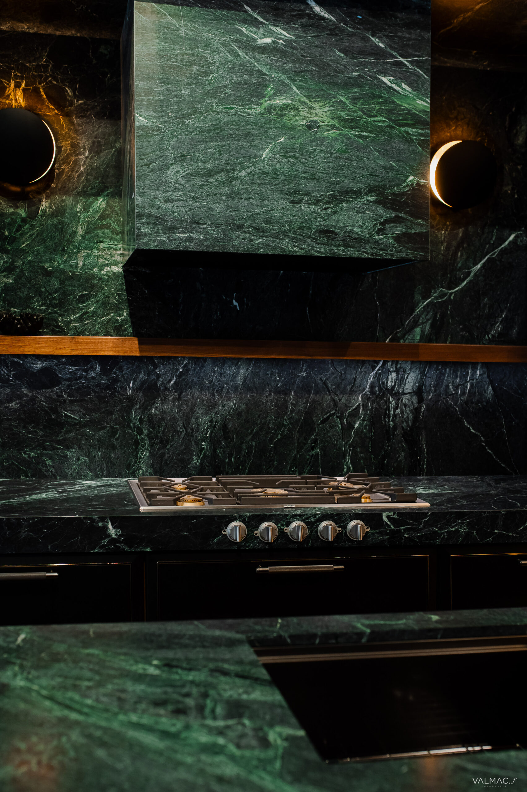 Cucina su misura Essenza realizzata da Martini Verona a Manhattan, New York, USA