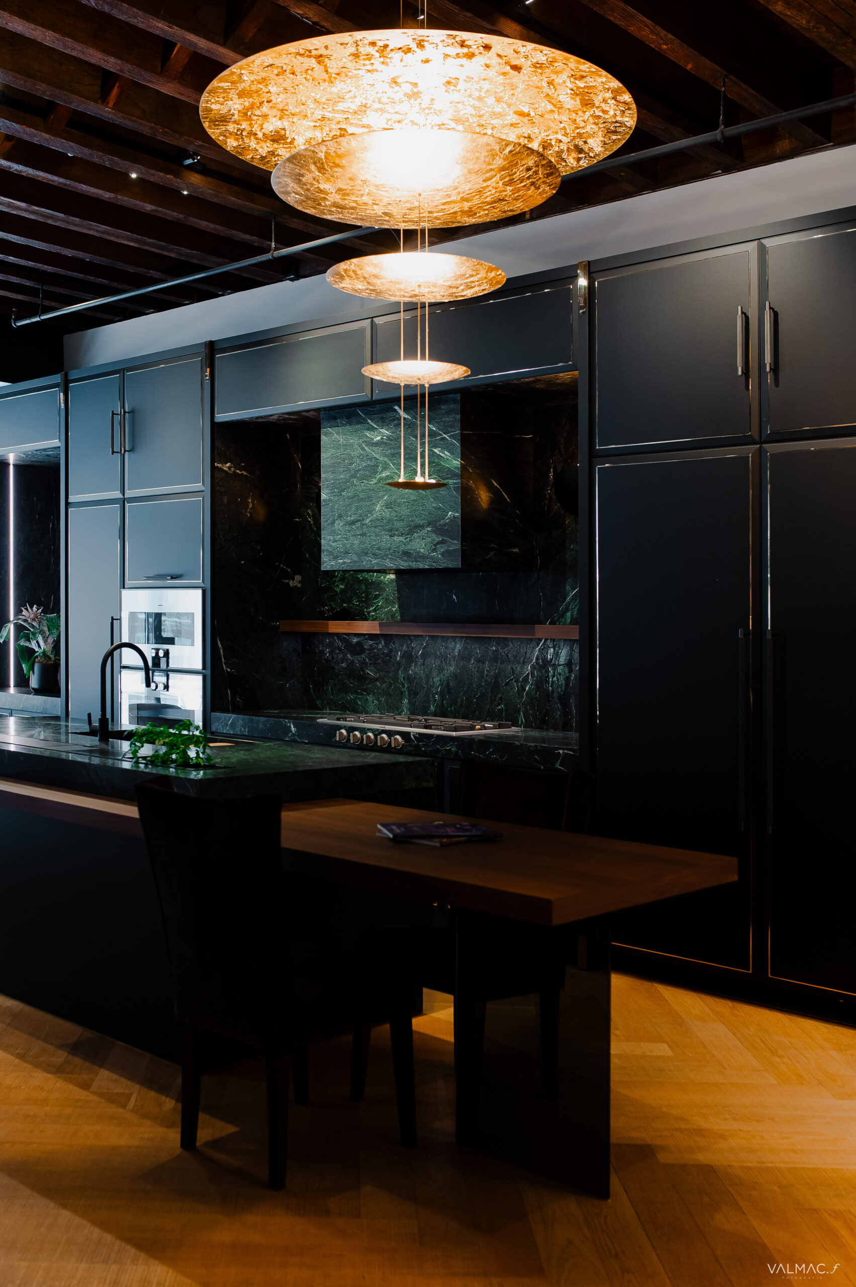 Cucina su misura Essenza realizzata da Martini Verona a Manhattan, New York, USA