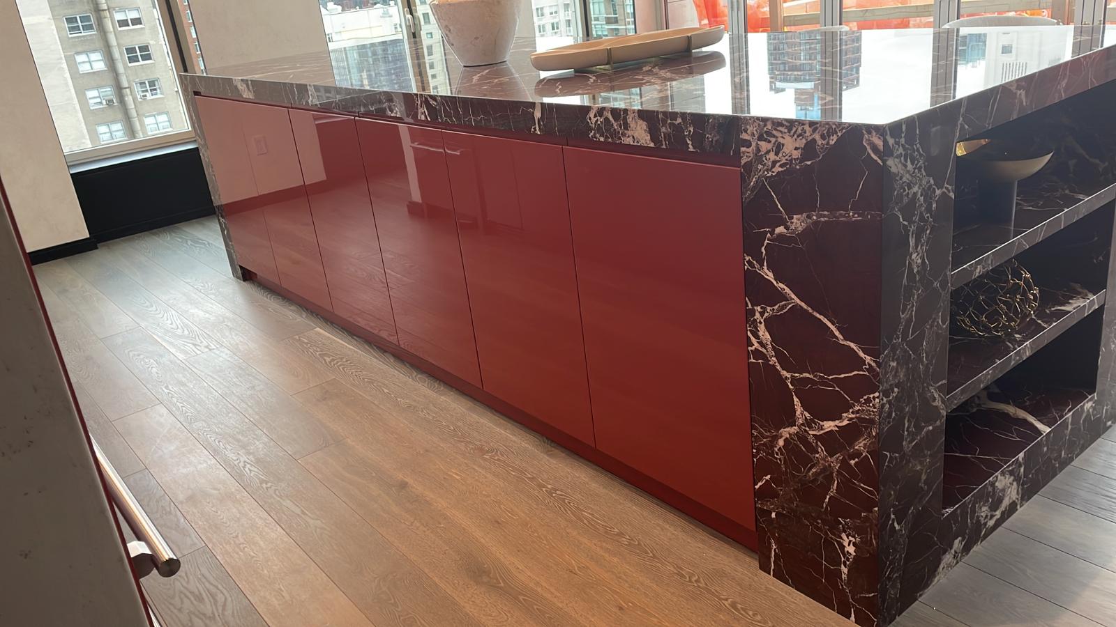 Arredamento su misura di una lobby a New York realizzato da Martini Verona, progetto di interior design internazionale