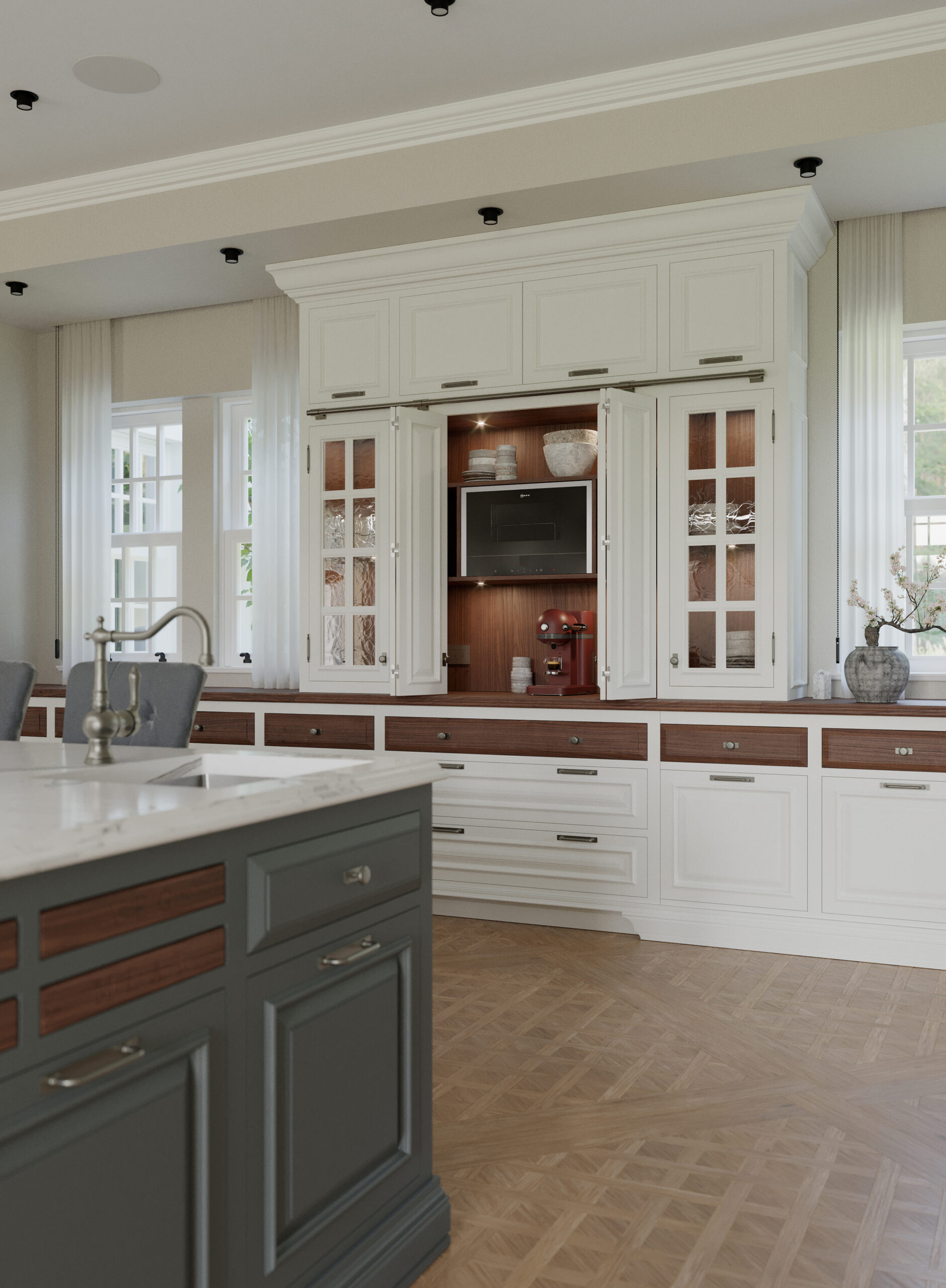 Cucina classica Shaker Mary su misura realizzata da Martini Verona, parete attrezzata con vano a vista e vetrine – martini-verona.it